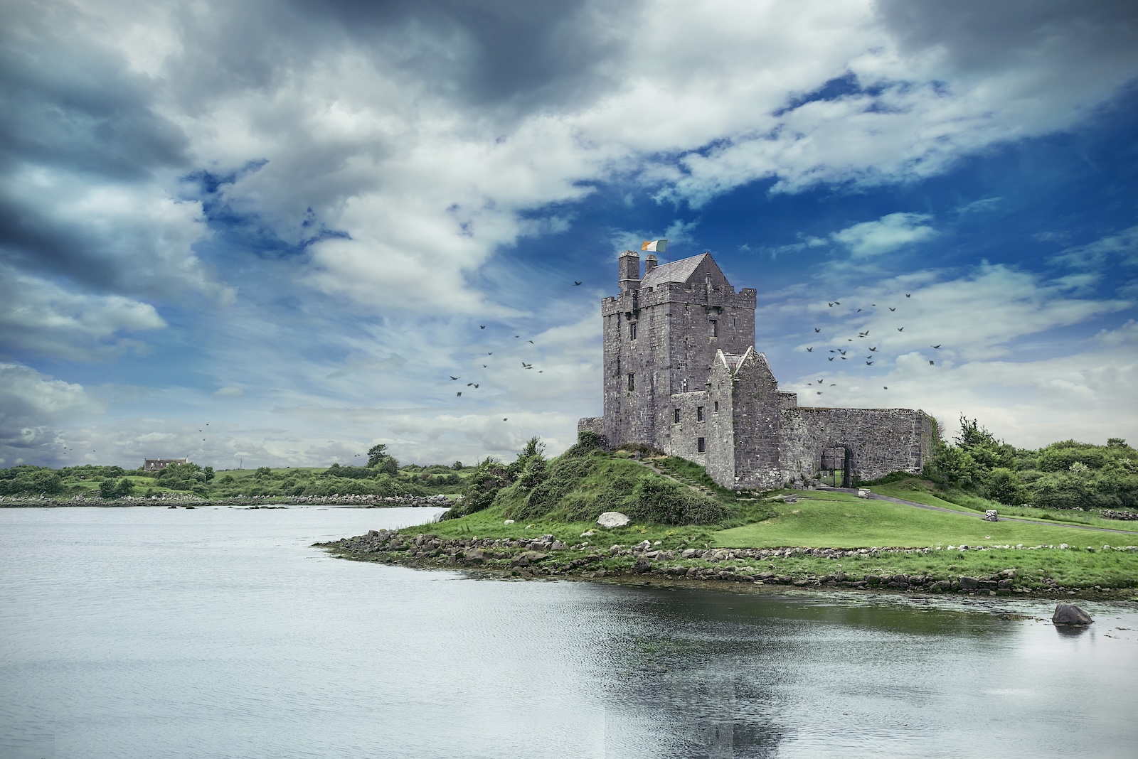 Dunguaire Castle